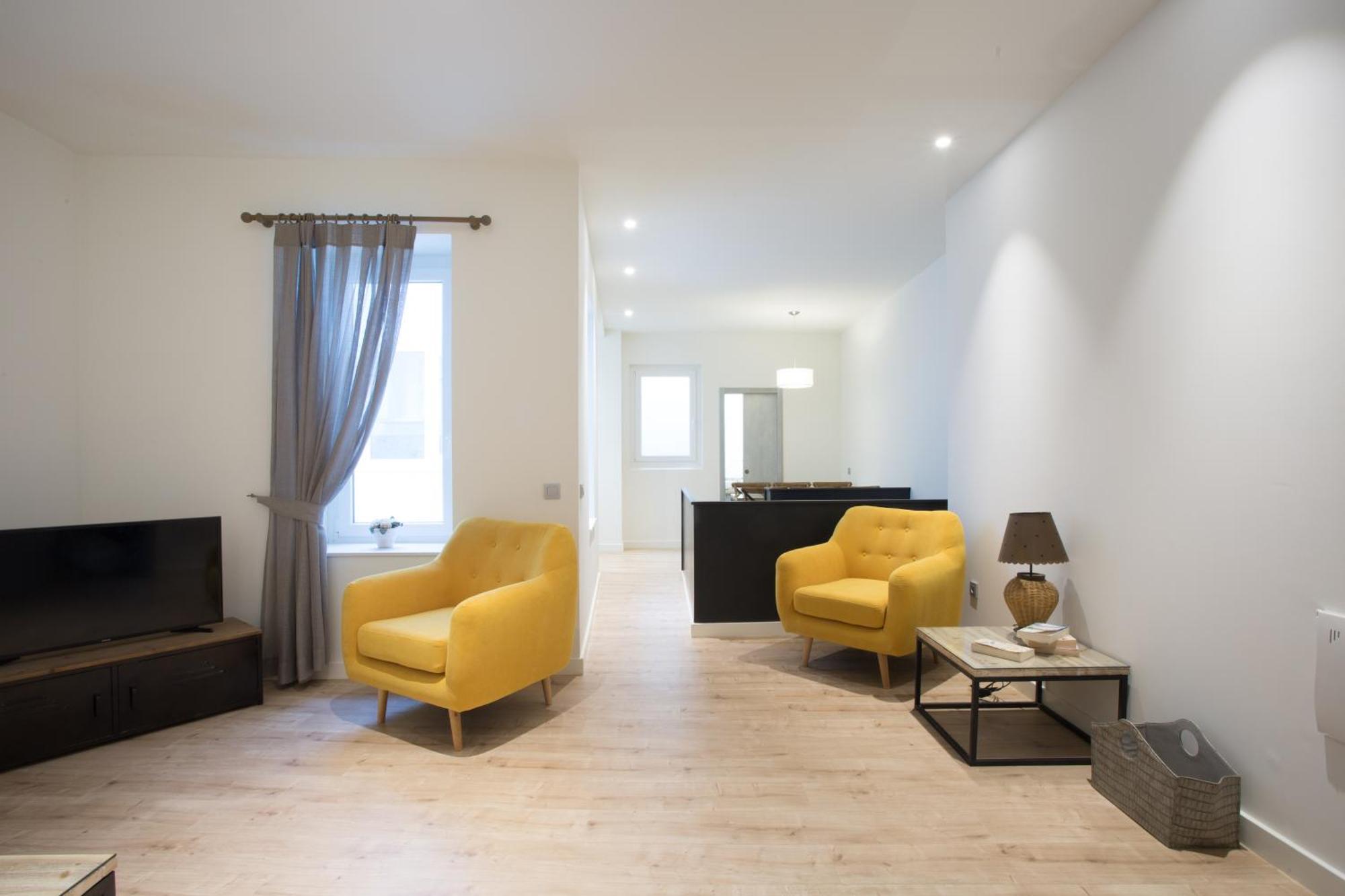 Apartamentos Lanza Seville Exterior photo